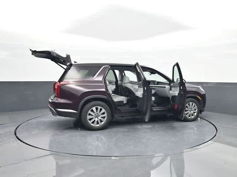 Used 2024 Hyundai Palisade SEL image 85