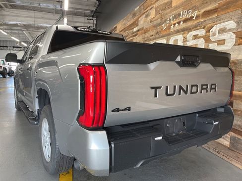 Used 2023 Toyota Tundra SR AWD/4WD image 9