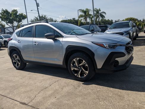 Certified 2025 Subaru Crosstrek 2.0i Premium image 2