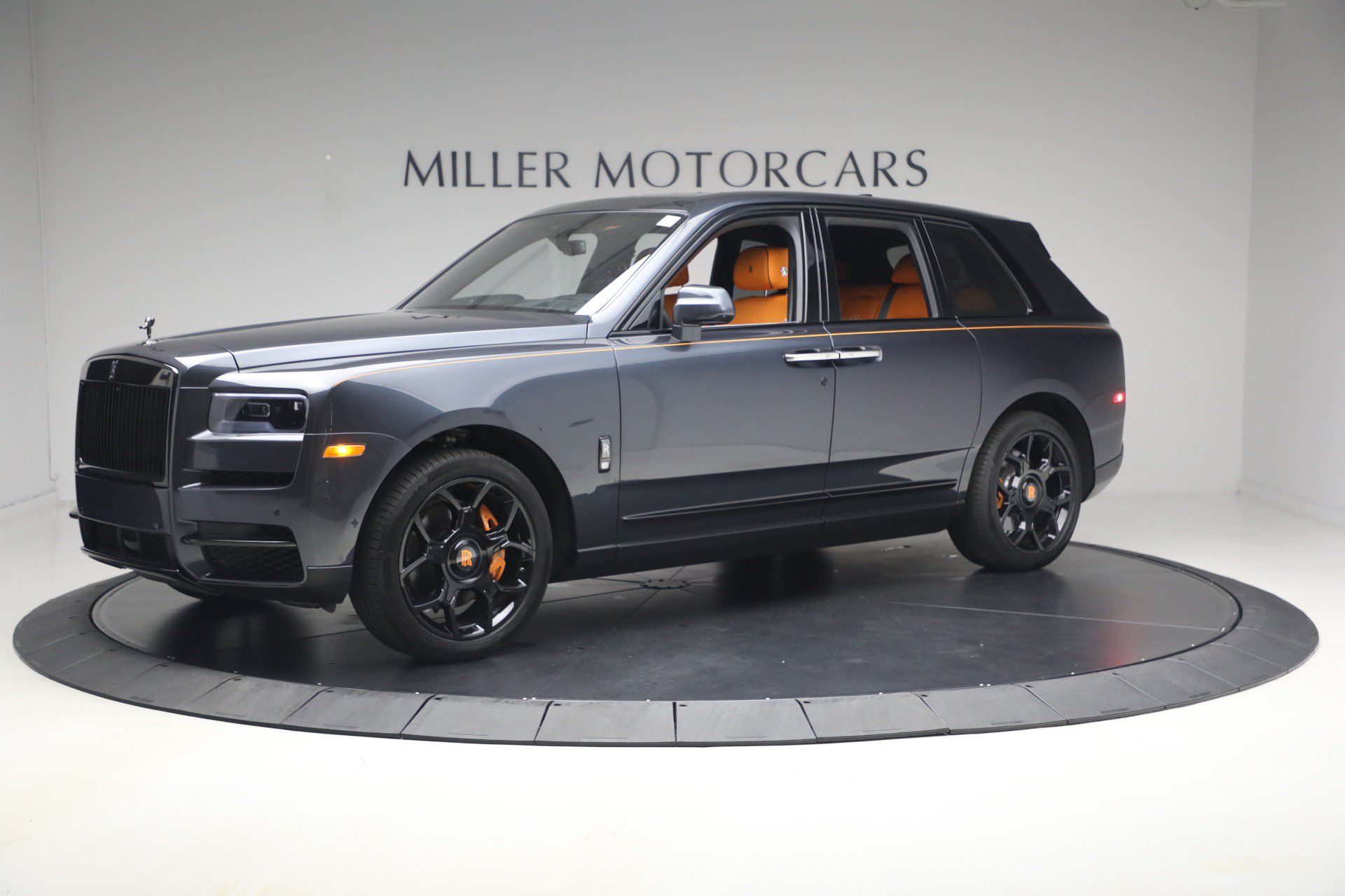 Certified 2024 Rolls-Royce Cullinan Black Badge w/ Driver's Package AWD/4WD image 5