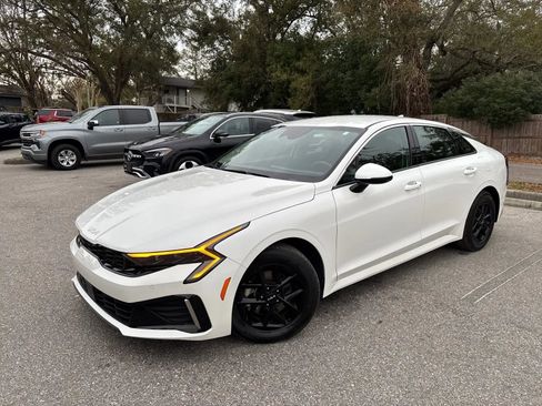 Used 2025 Kia K5 LXS image 2