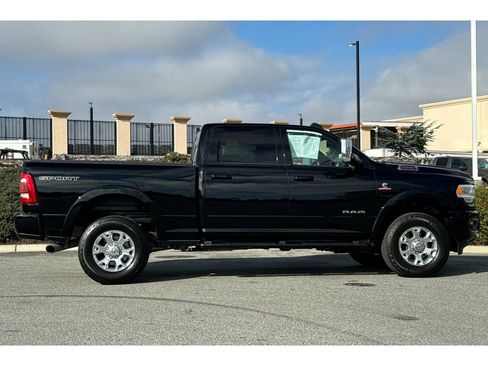 Used 2019 RAM 2500 Laramie image 3