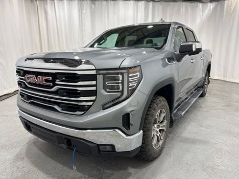 Certified 2024 GMC Sierra 1500 SLT w/ LPO, GMC Protection Package AWD/4WD image 1