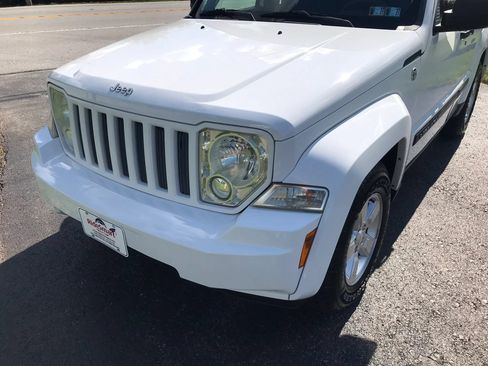 Used 2012 Jeep Liberty Sport AWD/4WD image 53