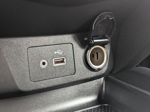 Used 2020 Nissan Rogue S w/ Special Edition Package image 30