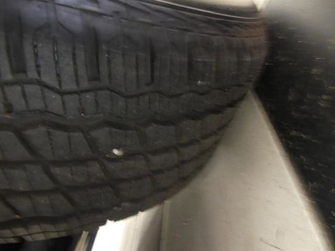 Used 2020 GMC Yukon SLT image 36