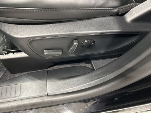 New 2026 Ford Escape ST-Line Select w/ Tech Pack #2 AWD/4WD image 11