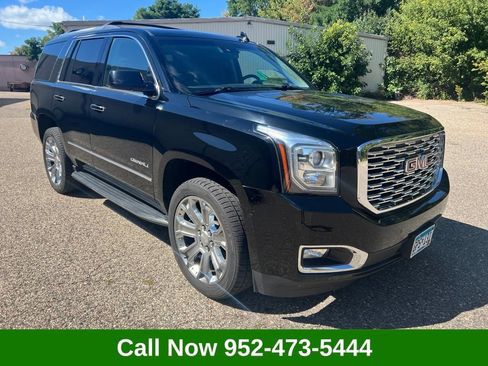 Used 2018 GMC Yukon Denali w/ Open Road Package AWD/4WD image 1