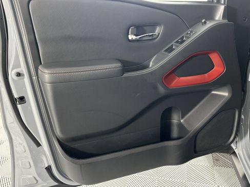Certified 2024 Nissan Frontier Pro-X RWD image 29
