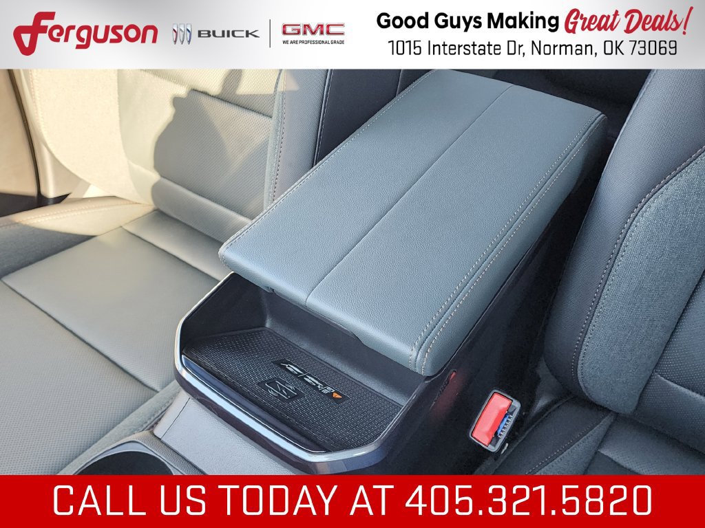 New 2027 GMC Terrain AT4 w/ Convenience Package III AWD/4WD image 34
