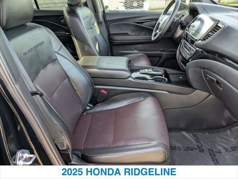 Certified 2025 Honda Ridgeline Black Edition image 25