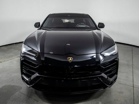 Used 2021 Lamborghini Urus AWD/4WD image 2