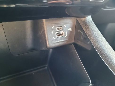 Used 2024 Jeep Compass Trailhawk image 21