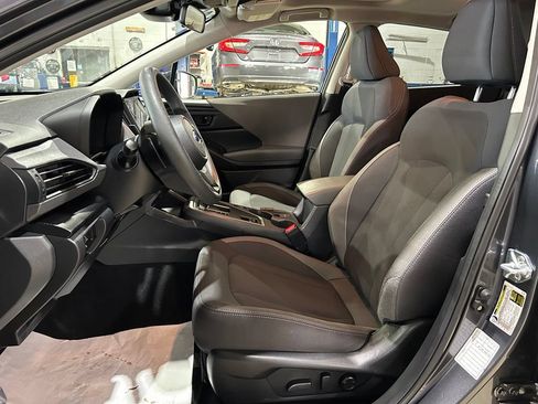 Used 2025 Subaru Crosstrek 2.5i Premium AWD/4WD image 17
