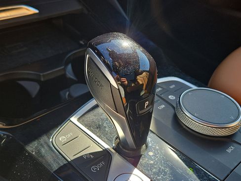 Used 2023 BMW X3 xDrive30i w/ Premium Package image 16