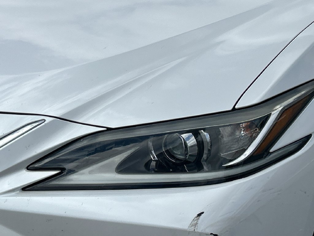 Used 2019 Lexus ES 350 w/ Premium Package FWD image 26