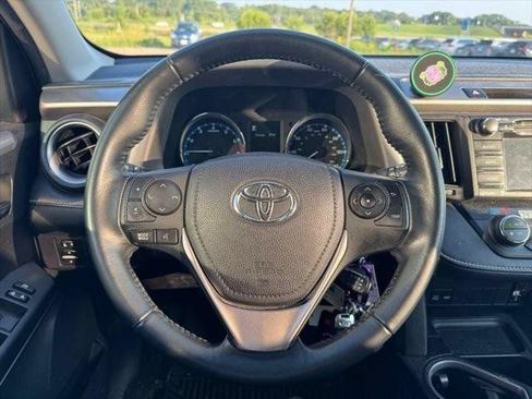 Used 2016 Toyota RAV4 XLE AWD/4WD image 71