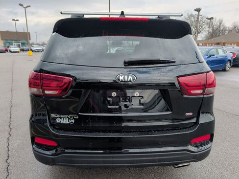 Used 2019 Kia Sorento LX w/ LX Convenience Package image 6