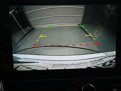 Used 2023 Nissan Altima 2.5 SR w/ SR Premium Package FWD image 16