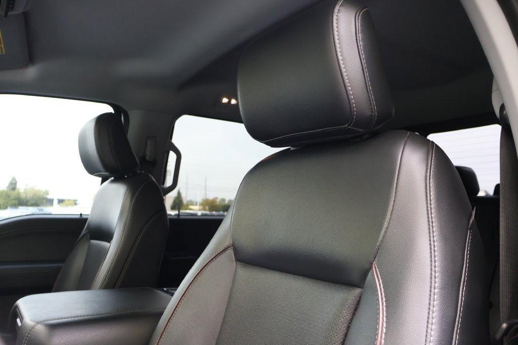 Used 2023 Ford F250 Lariat w/ Sport Appearance Package AWD/4WD image 40