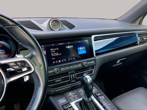 Used 2019 Porsche Macan AWD/4WD image 7