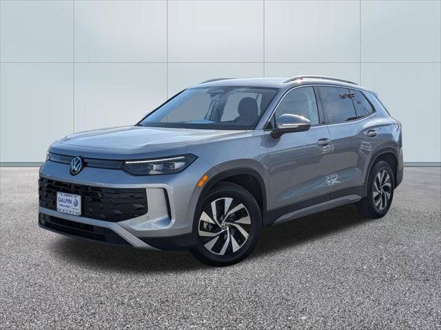 Certified 2026 Volkswagen Tiguan S FWD image 1