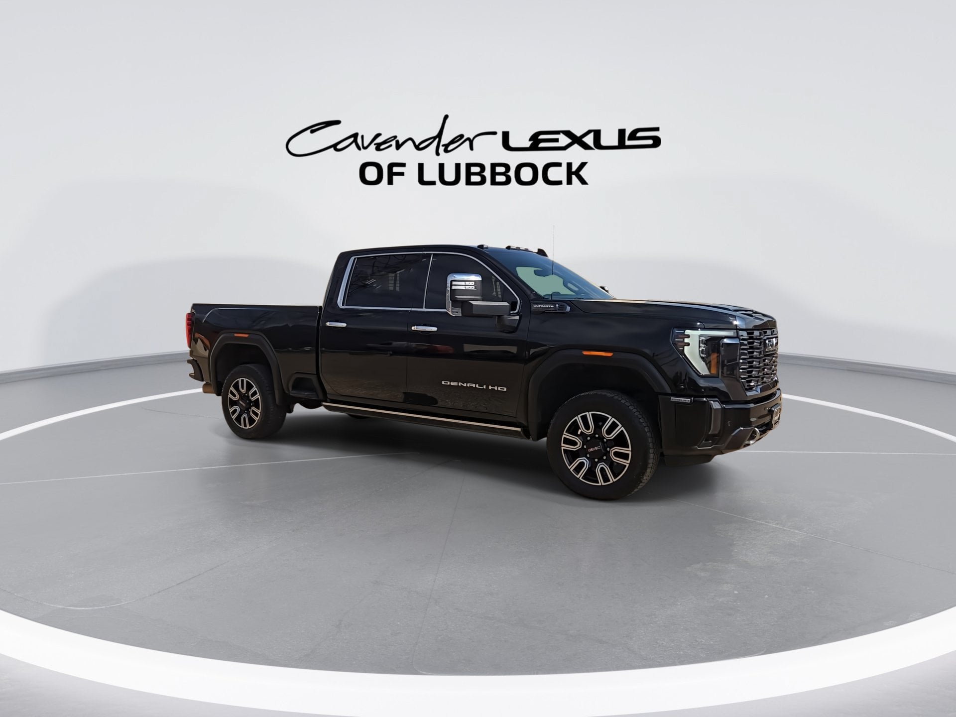 Used 2024 GMC Sierra 2500 Denali Ultimate AWD/4WD image 2