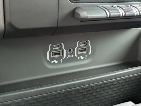 Used 2021 RAM 1500 Laramie w/ Sport Appearance Package AWD/4WD image 23