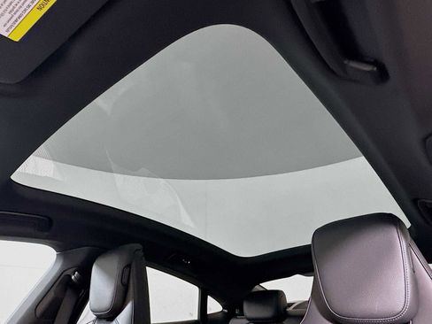 New 2025 Porsche Taycan image 23