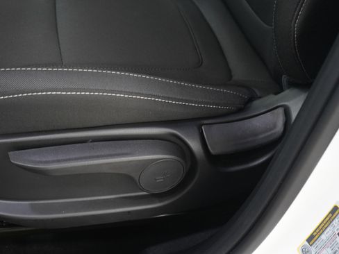 Used 2024 Hyundai Tucson SE image 23