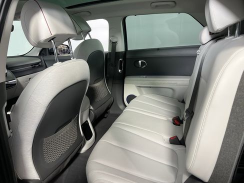 Used 2023 Hyundai Ioniq 5 Limited image 28