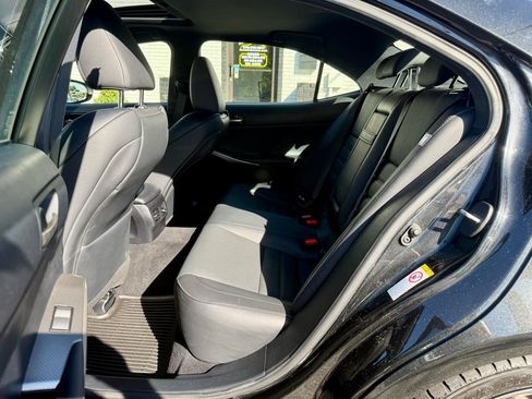 Used 2018 Lexus IS 300 F Sport w/ F Sport Package AWD/4WD image 20