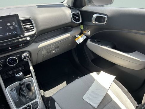 New 2026 Hyundai Venue SEL FWD image 20