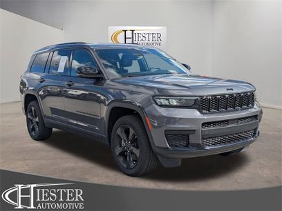 Used 2022 Jeep Grand Cherokee L Laredo