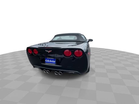 Used 2007 Chevrolet Corvette Convertible w/ Preferred Equipment Group RWD image 7