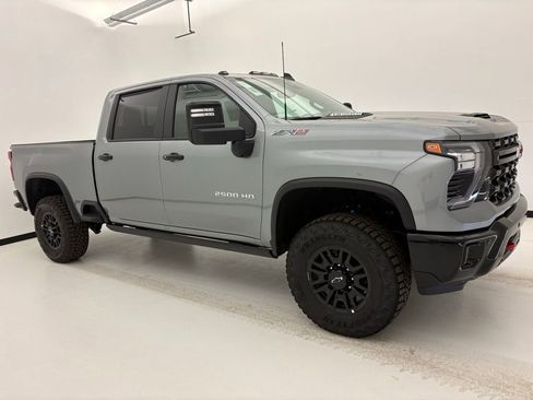 New 2026 Chevrolet Silverado 2500 ZR2 AWD/4WD image 1