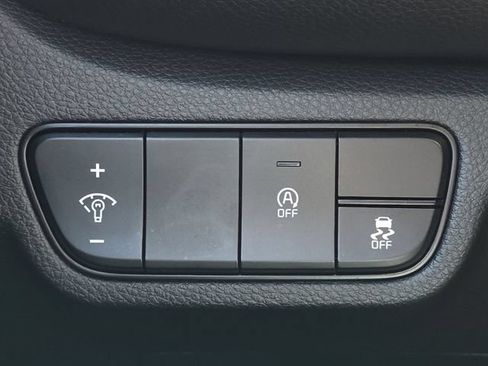 Used 2024 Kia Seltos EX AWD/4WD image 18
