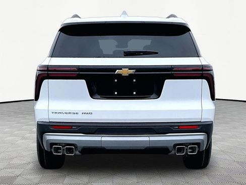 New 2026 Chevrolet Traverse LT w/ Driver Confidence Package image 5