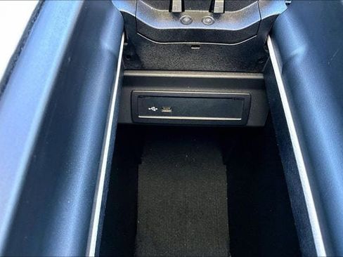 Certified 2023 Mercedes-Benz GLB 250 4MATIC image 19