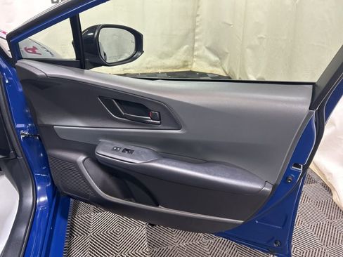 Used 2023 Toyota Prius LE image 11