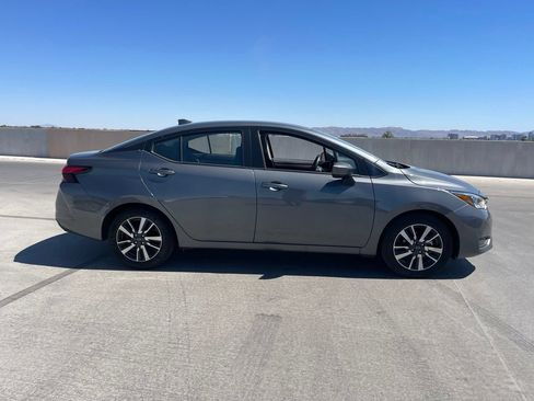 Used 2025 Nissan Versa SV FWD image 3
