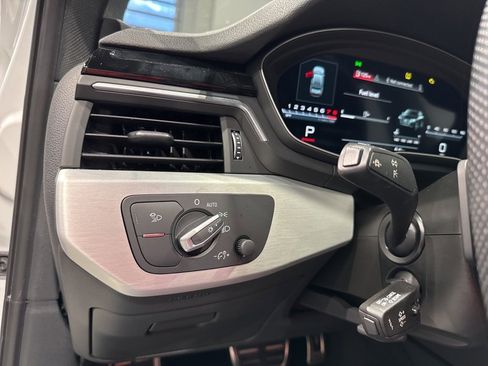 Used 2022 Audi A4 2.0T Premium Plus w/ Premium Plus Package image 17