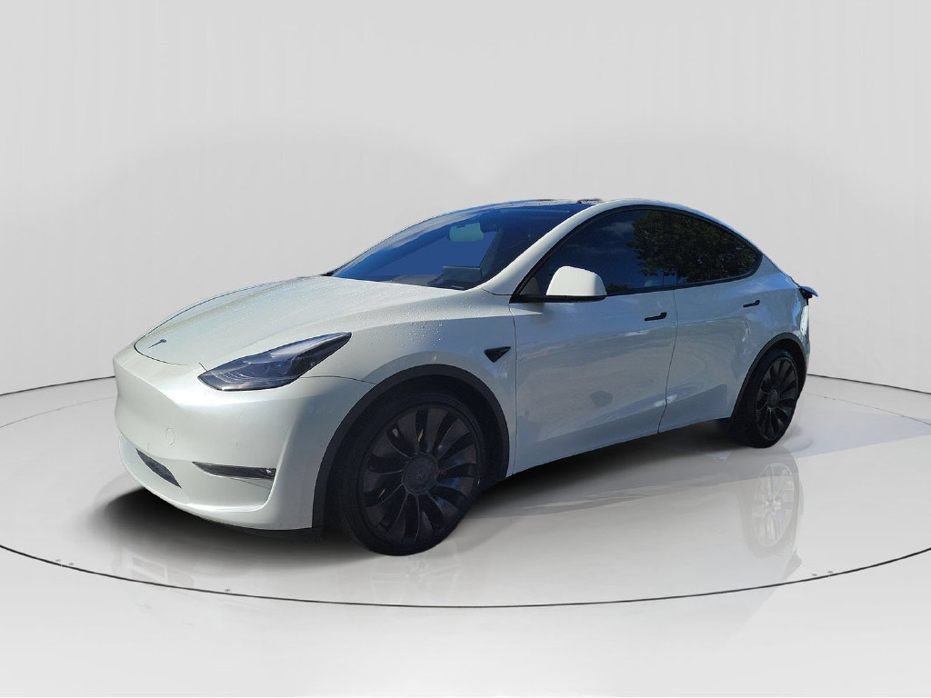 Used 2022 Tesla Model Y Performance AWD/4WD image 3