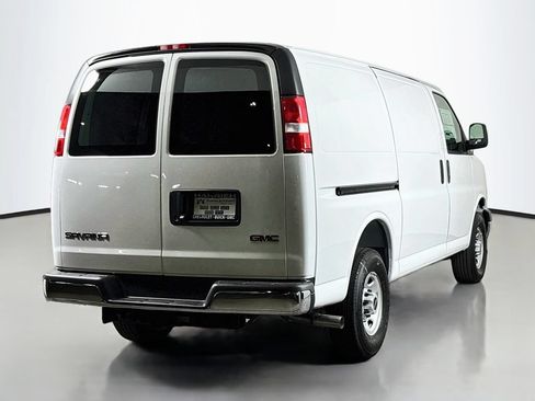 New 2026 GMC Savana 2500 w/ Driver Convenience Package RWD image 7