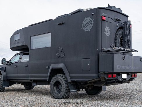 Used 2022 Ford F550 4x4 Crew Cab Super Duty image 6