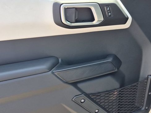 New 2026 Ford Bronco Outer Banks w/ Sasquatch Package AWD/4WD image 22