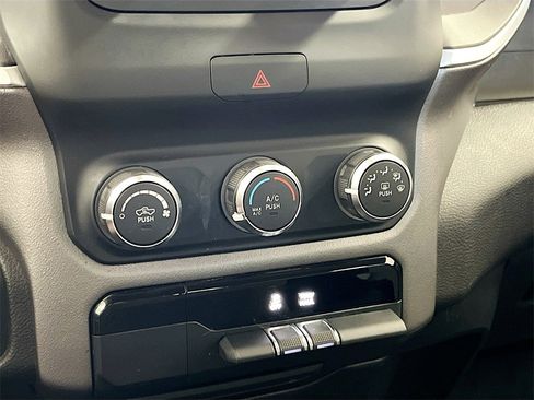 Used 2020 RAM 1500 Big Horn image 15