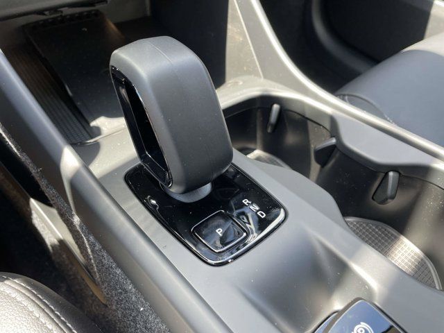 New 2026 Volvo XC40 B5 Core w/ Protection Package Premier AWD/4WD image 30
