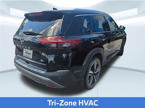 Used 2023 Nissan Rogue SL w/ SL Premium Package FWD image 5