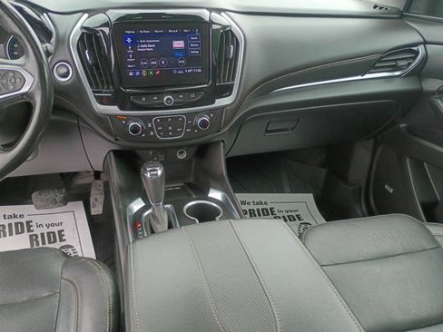 Used 2020 Chevrolet Traverse Premier w/ Redline Edition AWD/4WD image 12